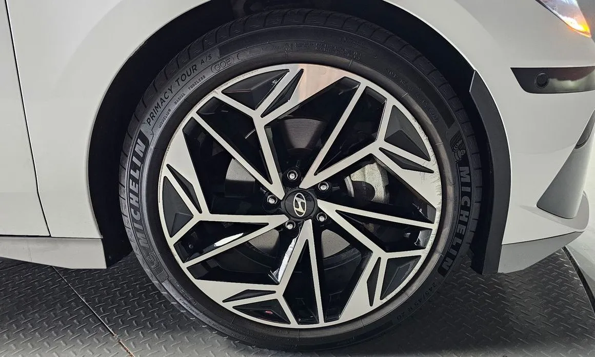 Hyundai Ioniq6 — фото 9