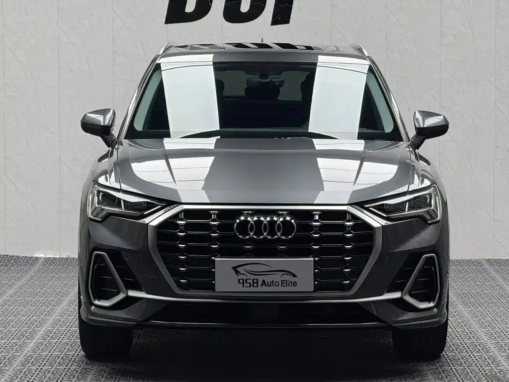 Audi Q3 — фото 9