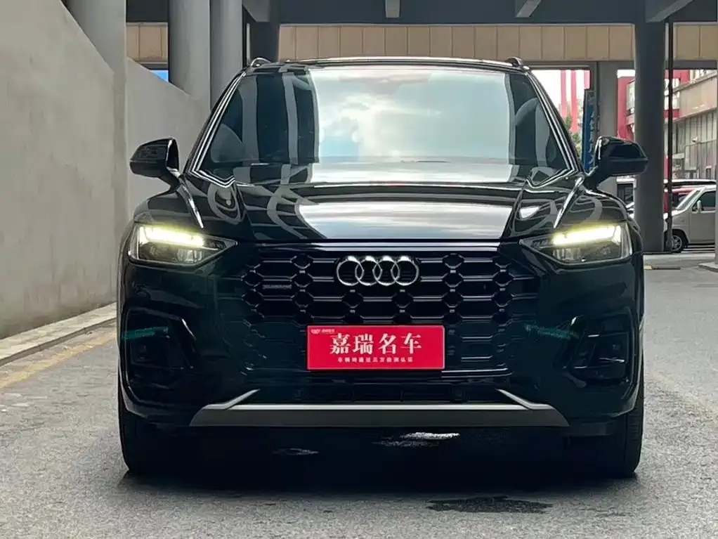 Audi Q5L — фото 3