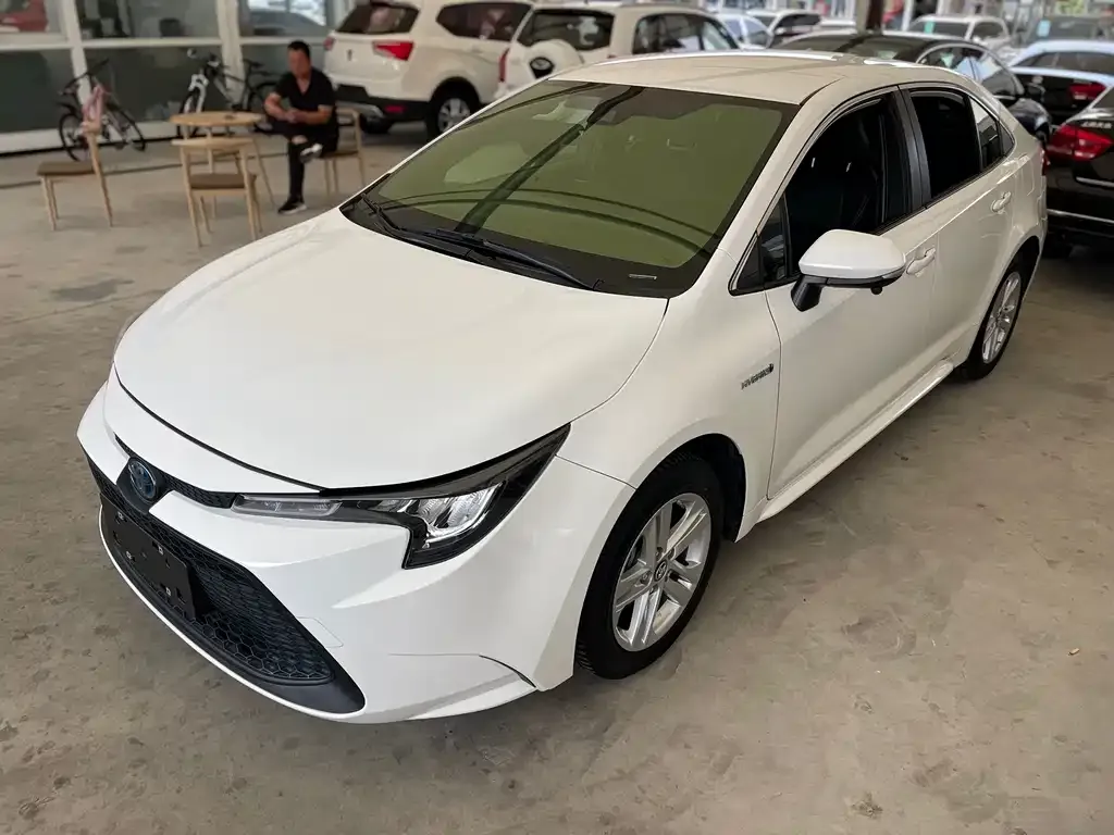 Toyota Levin — фото 1