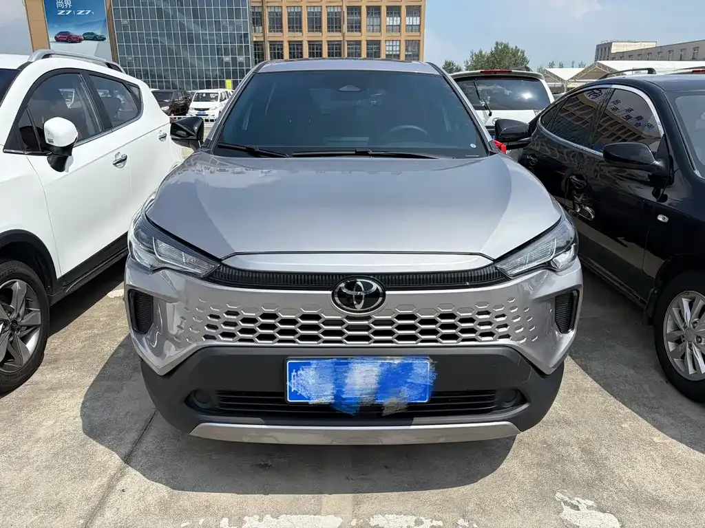 Toyota Corolla Cross — фото 3