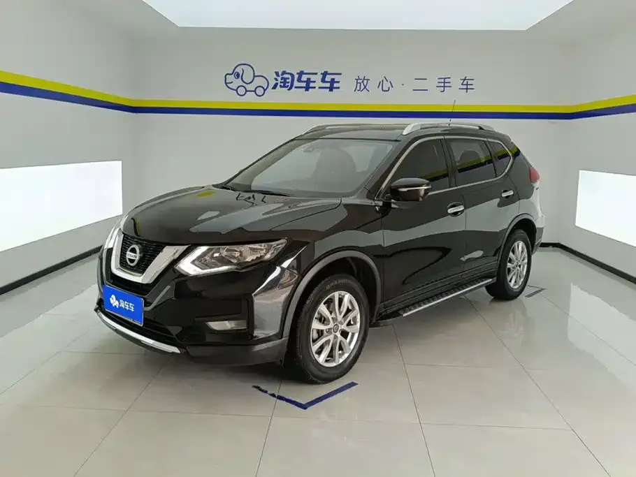 Nissan X-Trail — фото 1