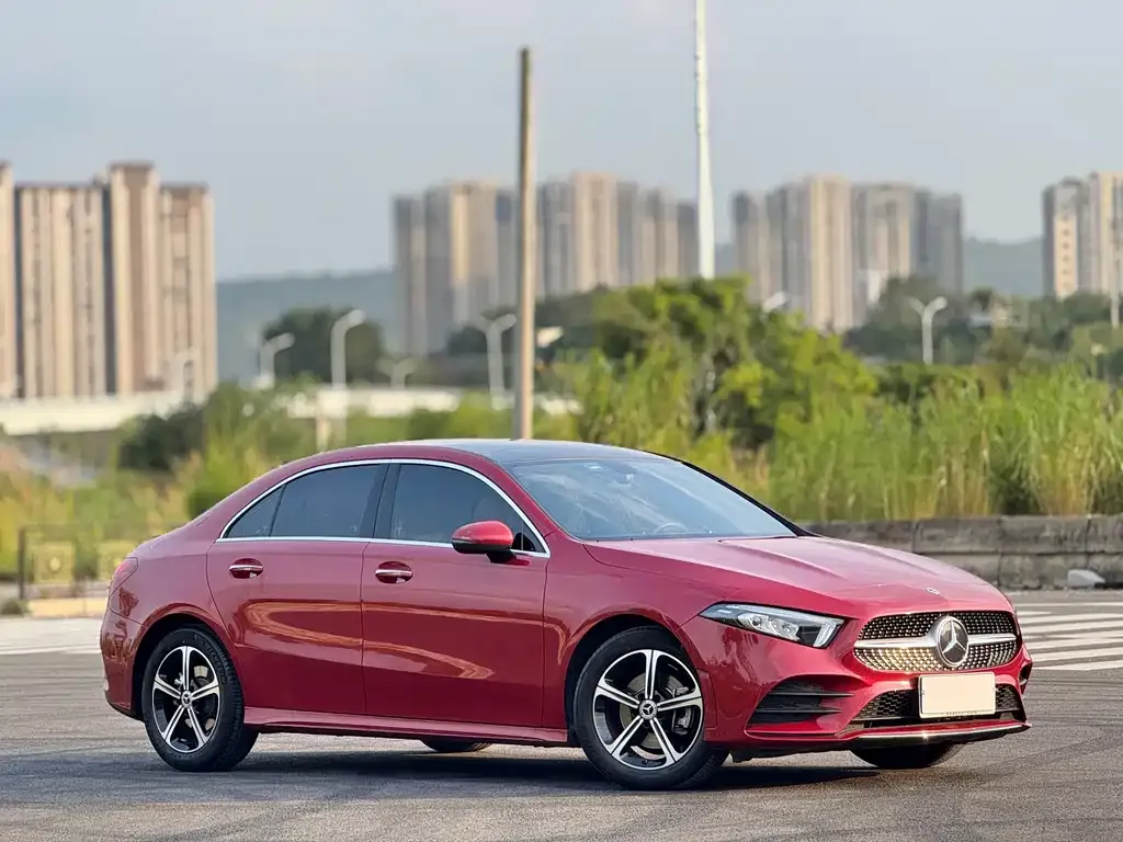 Mercedes-Benz A-Class — фото 4