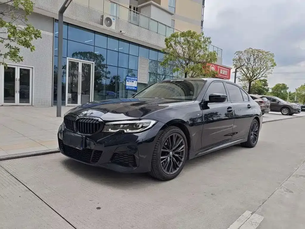 BMW 3 Series — фото 1