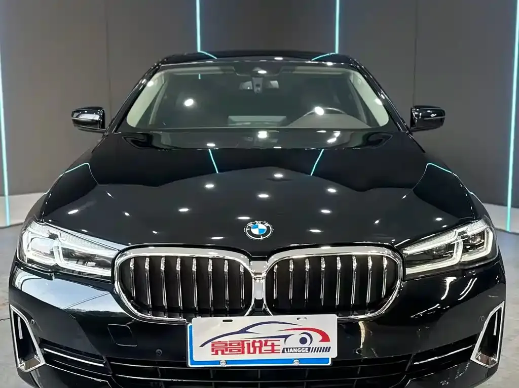 BMW 5 Series — фото 2