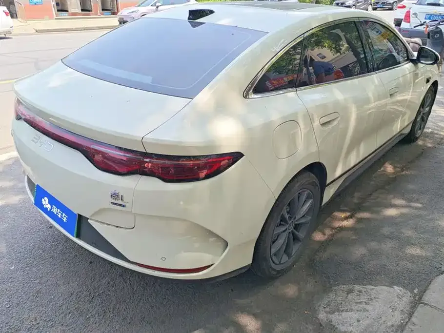 BYD Qin L — фото 6