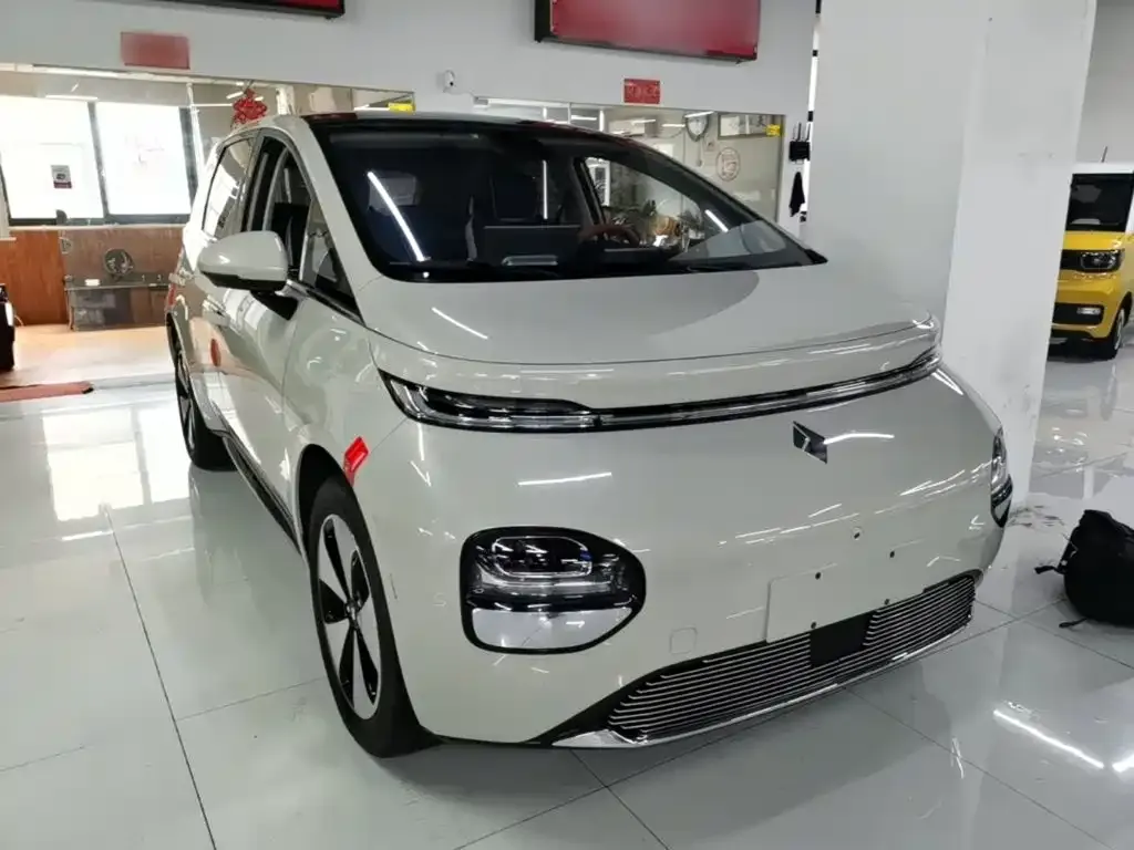 Baojun Yunduo — фото 7