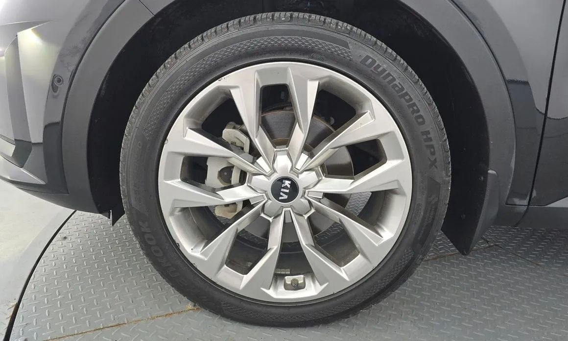 Kia Sorento — фото 5
