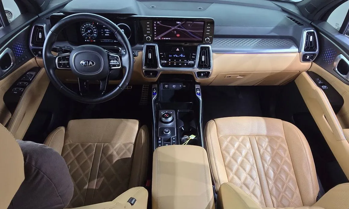 Kia Sorento — фото 9