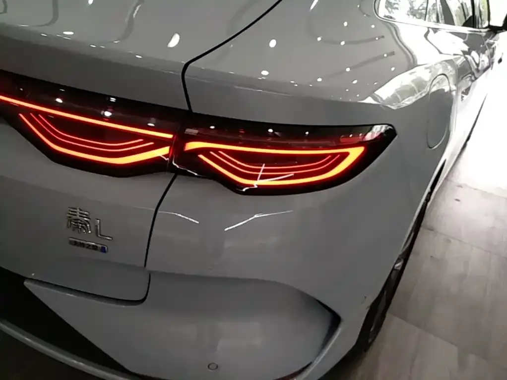 BYD Qin L — фото 4