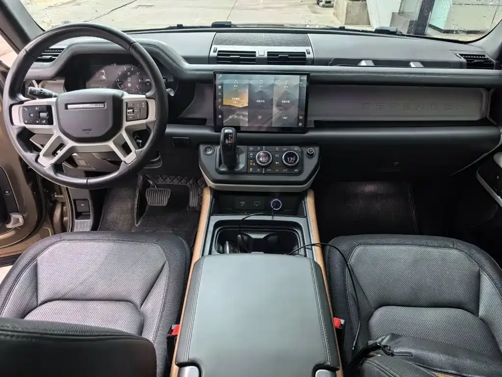 Land Rover Defender — фото 3