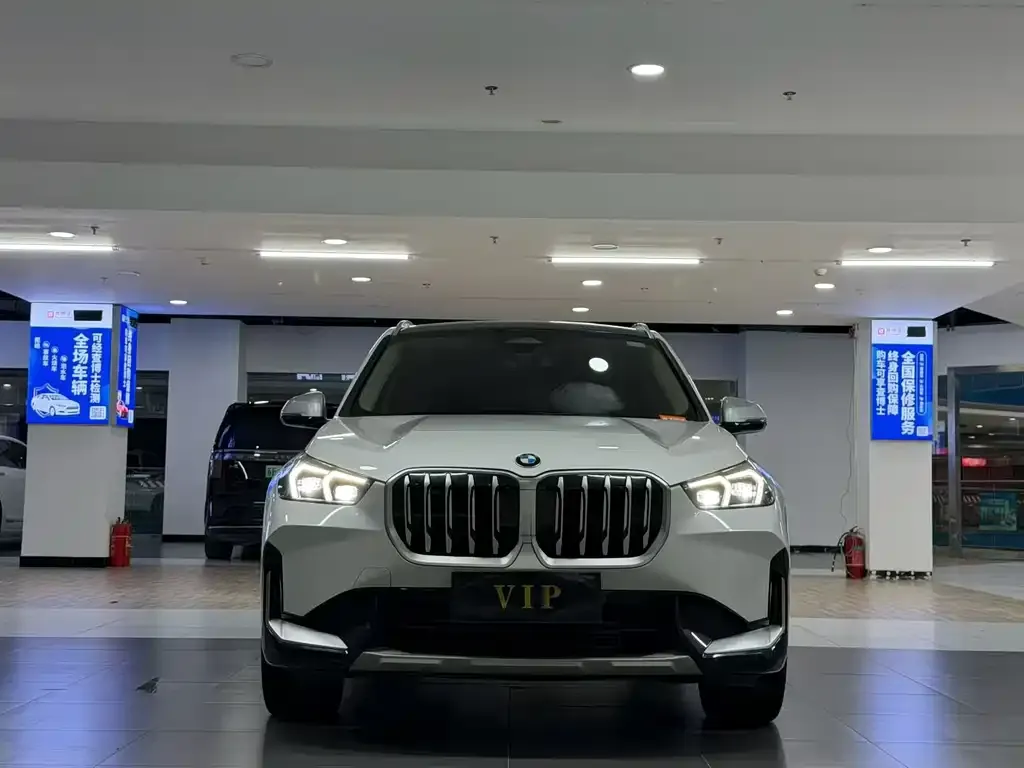 BMW X1 — фото 6