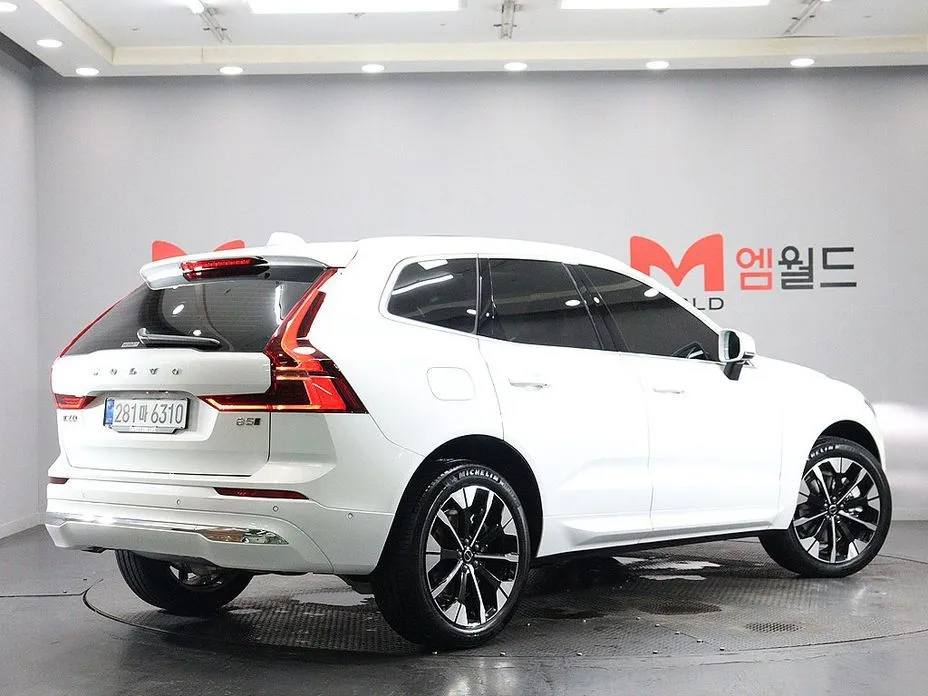 Volvo XC60 — фото 2