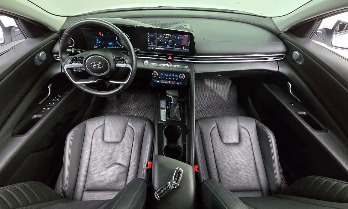Hyundai AVANTE — фото 9