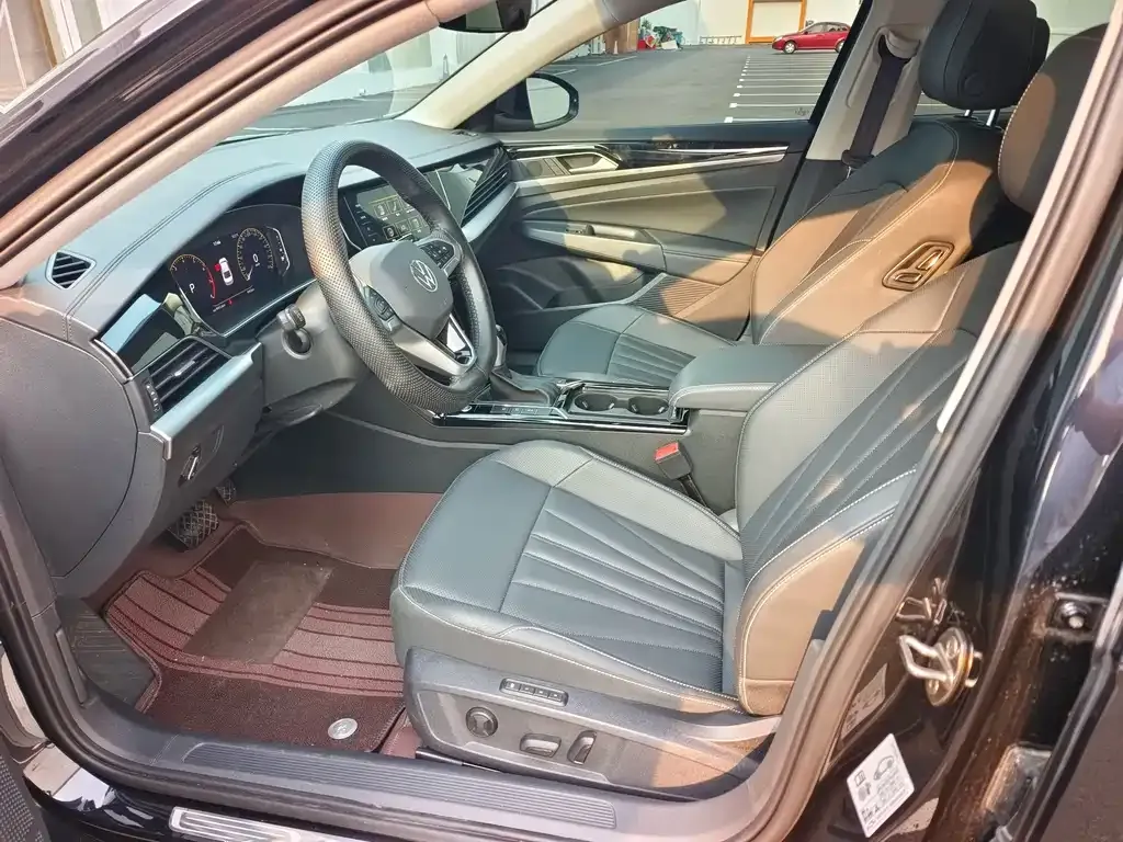 Volkswagen Passat — фото 6