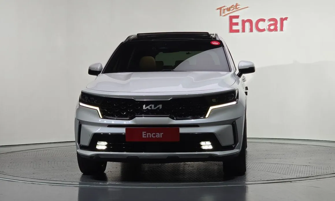 Kia Sorento — фото 6