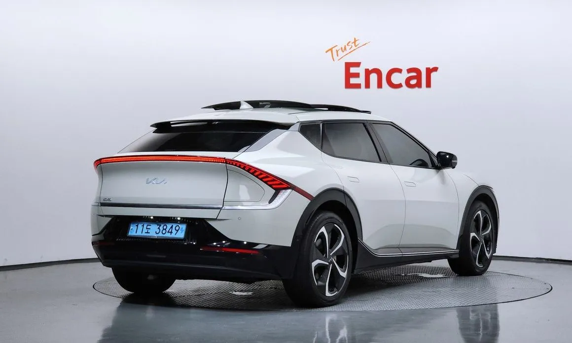 Kia EV6 — фото 2
