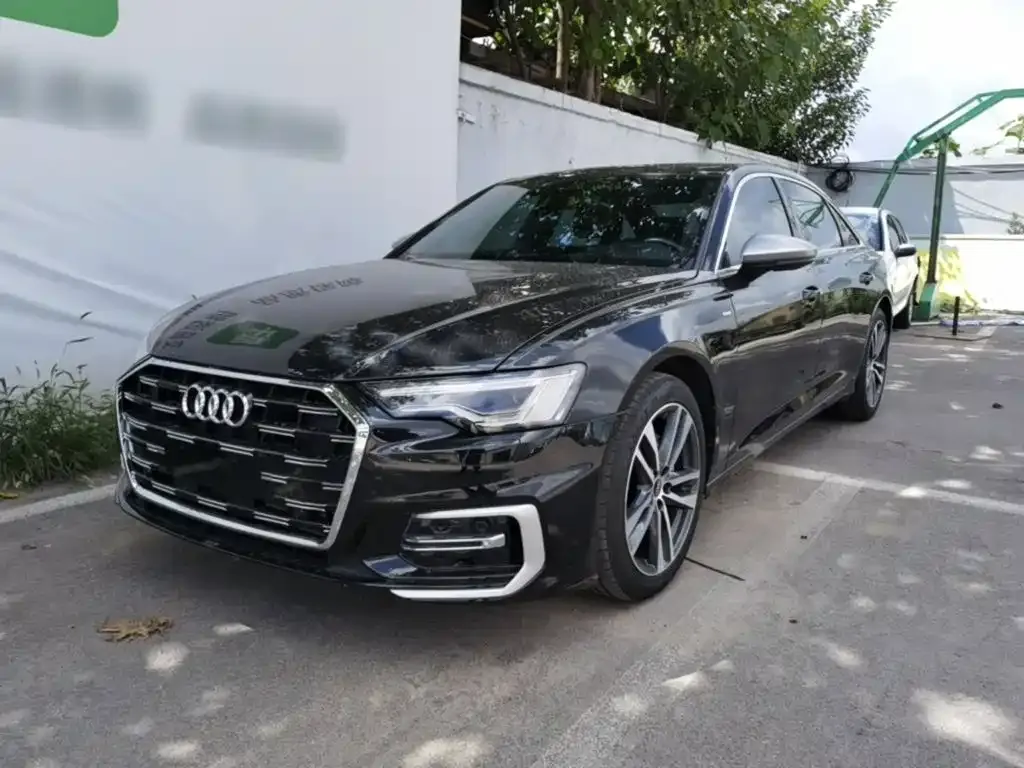 Audi A6L — фото 8