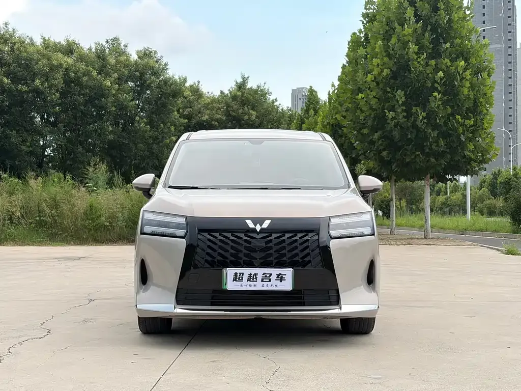 Wuling Starlight 730 New Energy — фото 8