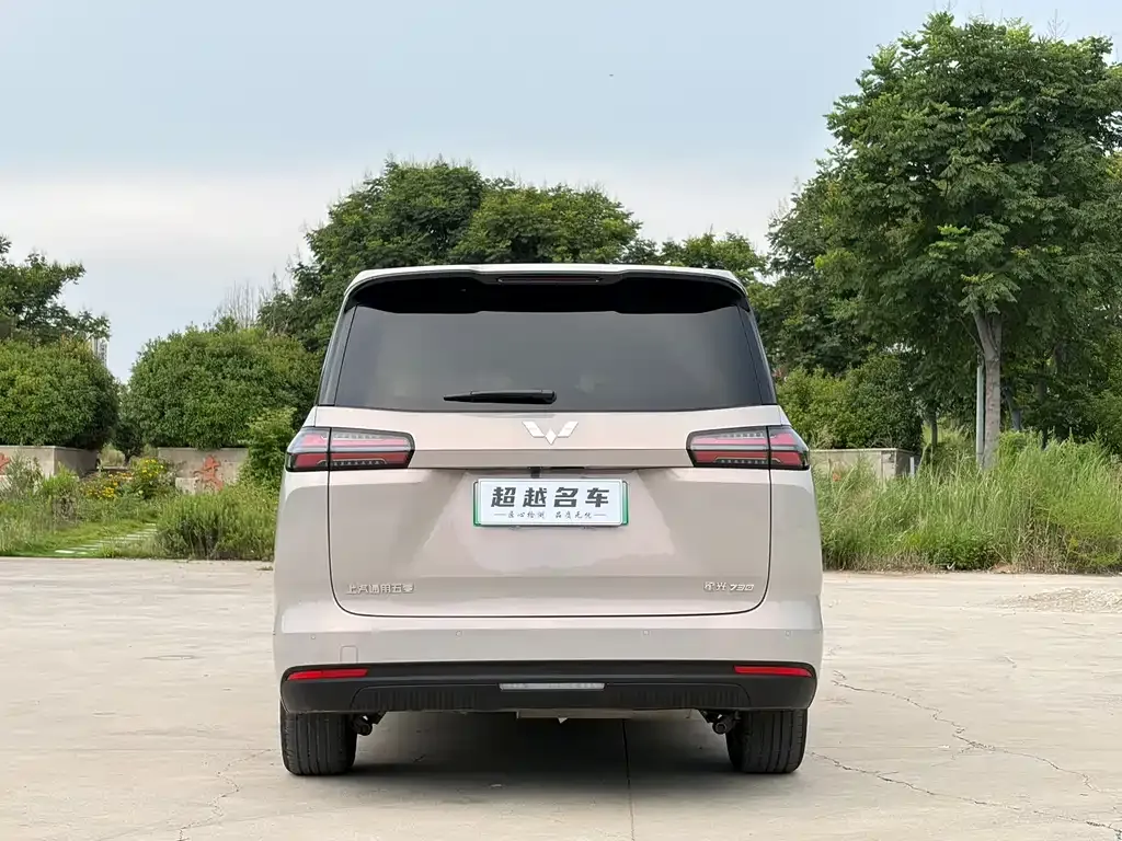 Wuling Starlight 730 New Energy — фото 3