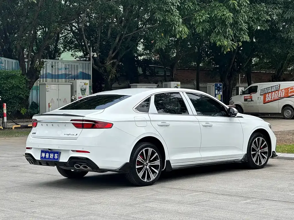 Geely Xingrui — фото 9