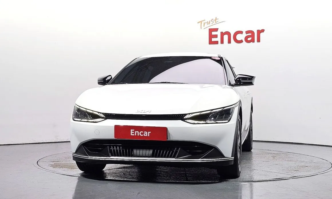 Kia EV6 — фото 3