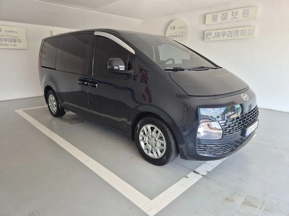 Hyundai Staria — фото 2