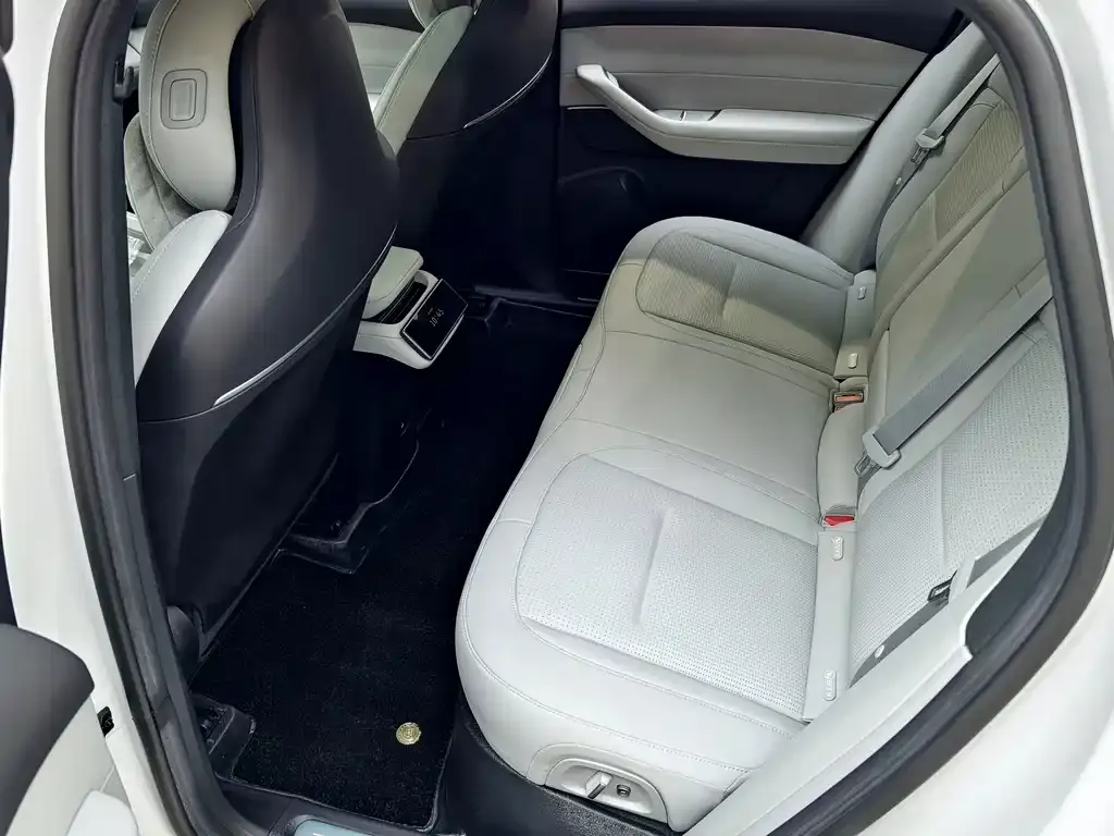 NIO ES6 — фото 5