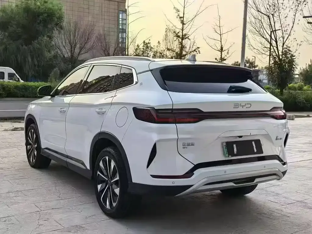 BYD PLUS New Energy — фото 7