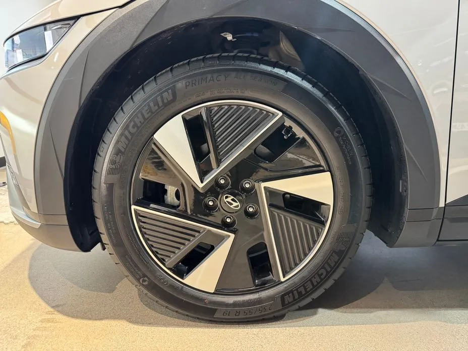 Hyundai Ioniq5 — фото 10