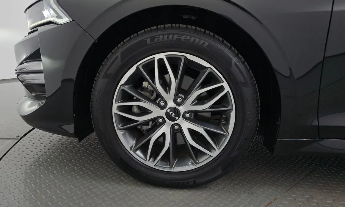 Kia K5 — фото 10