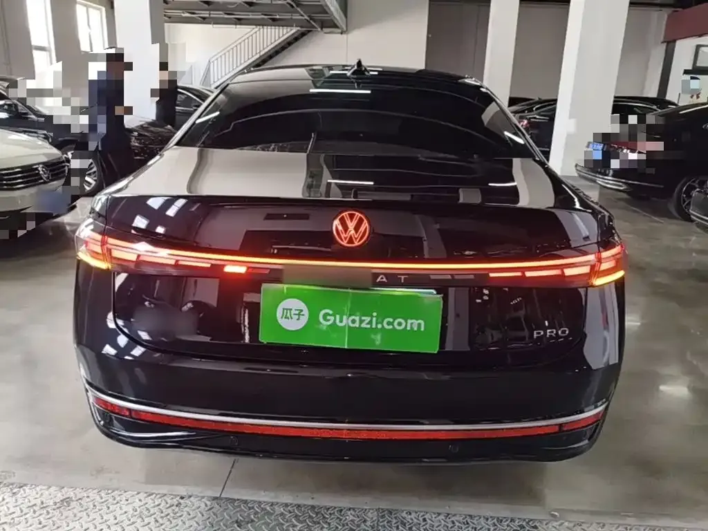 Volkswagen Passat — фото 4
