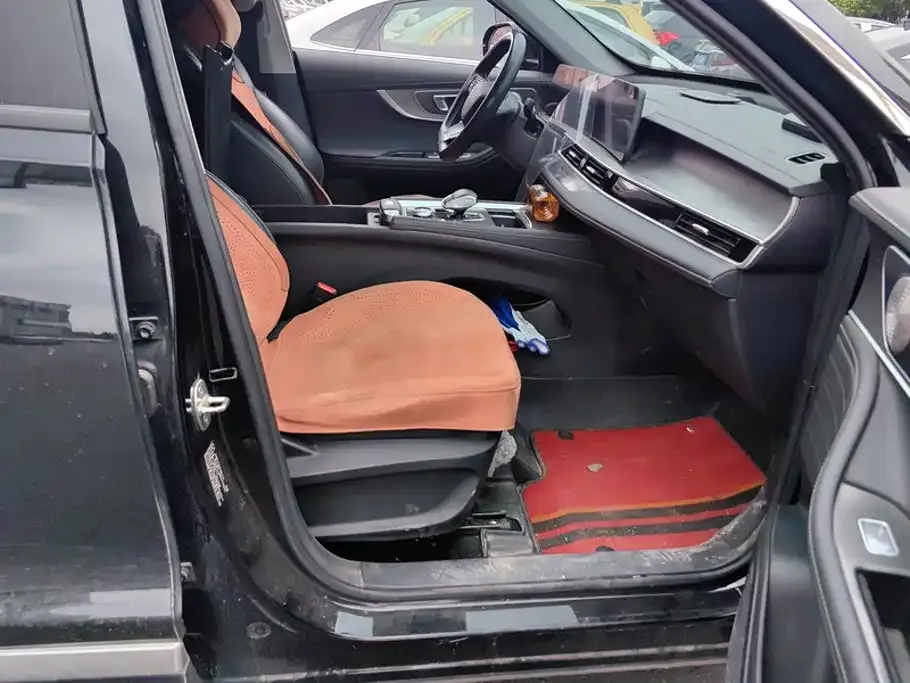 Chery Tiggo 8 PRO — фото 10