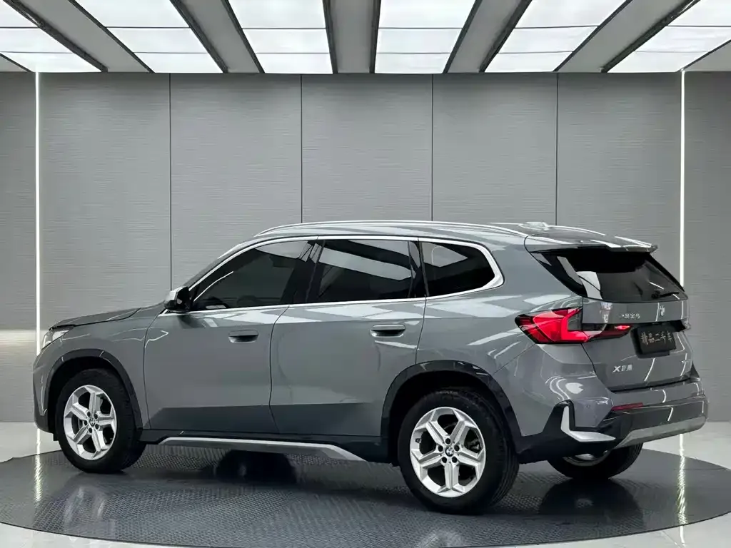 BMW X1 — фото 3