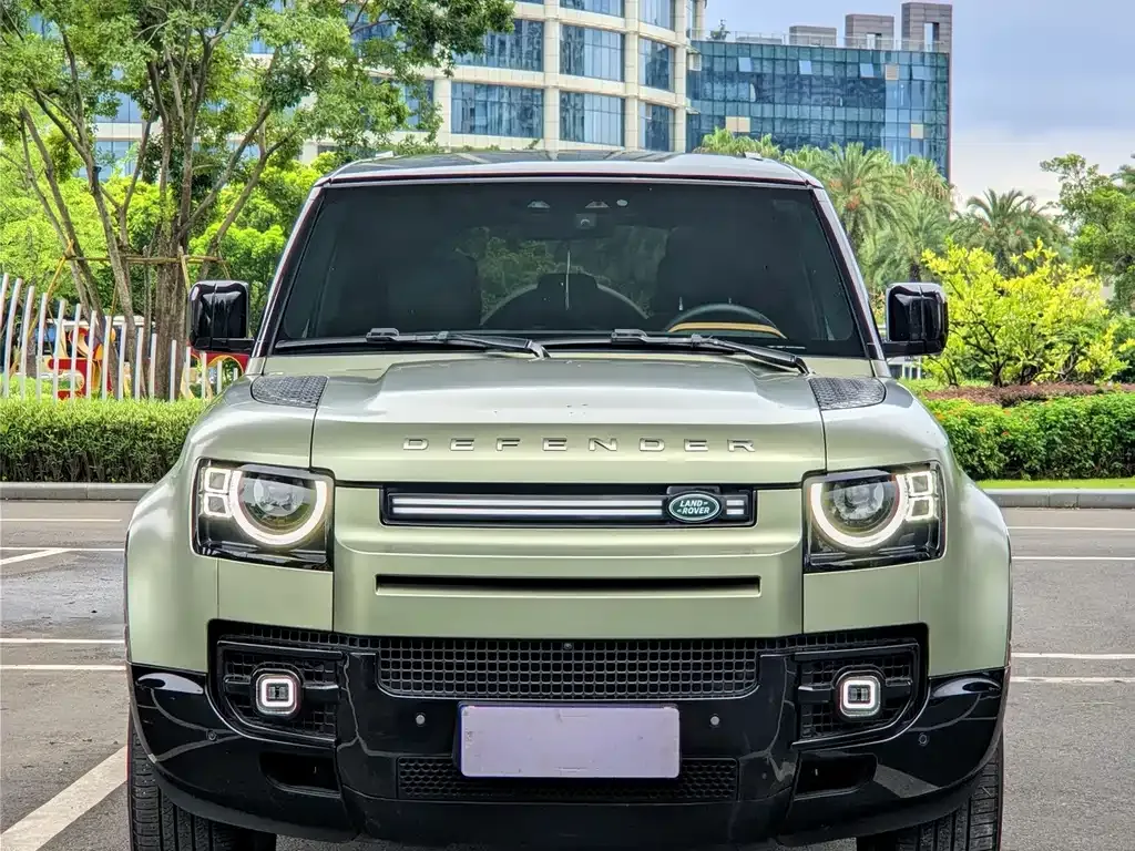 Land Rover Defender — фото 2