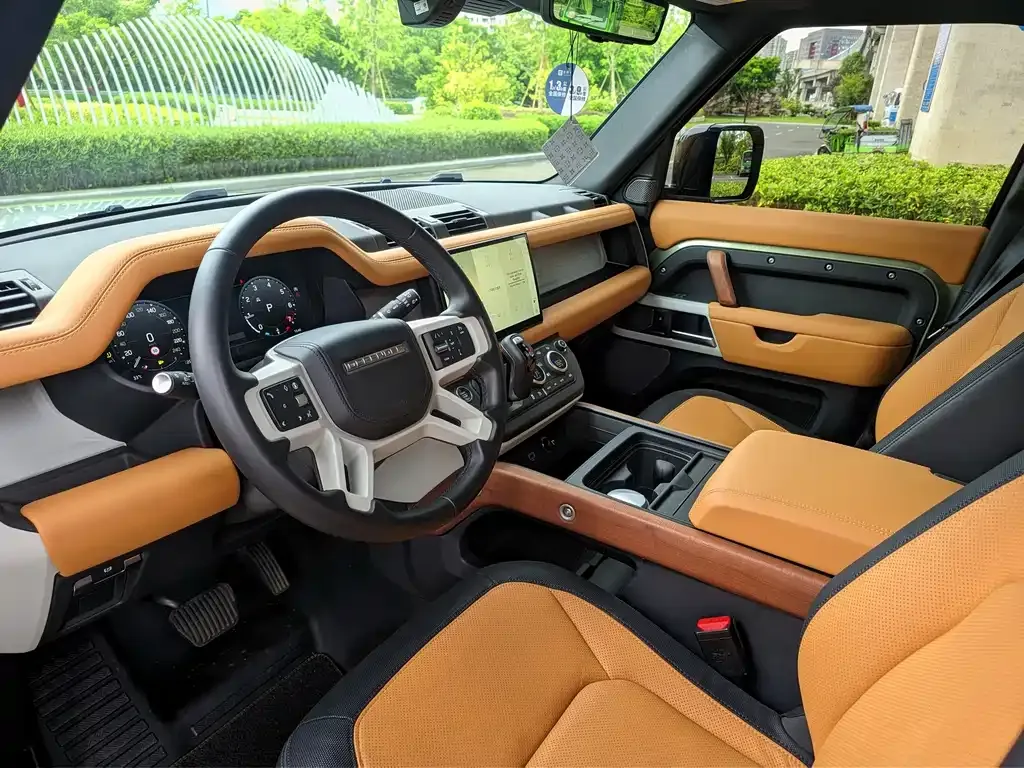 Land Rover Defender — фото 4