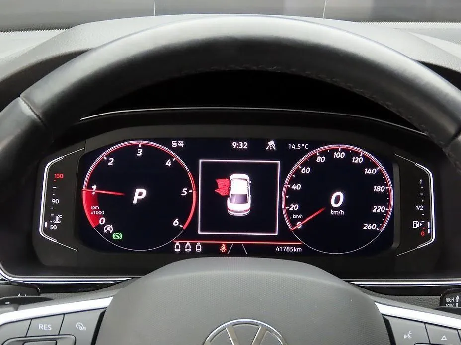 Volkswagen Passat — фото 4