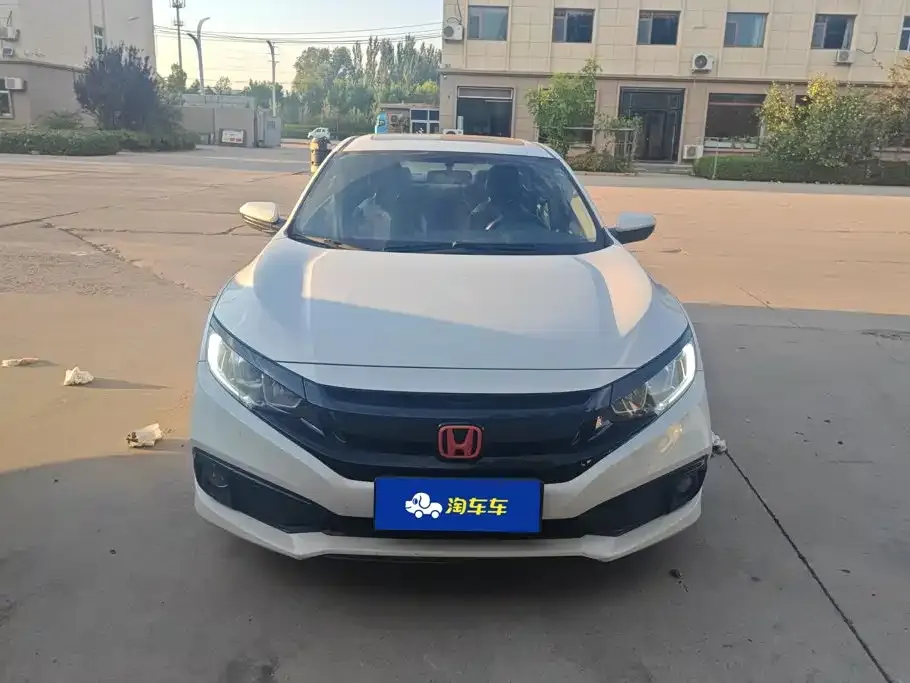 Honda Civic — фото 2