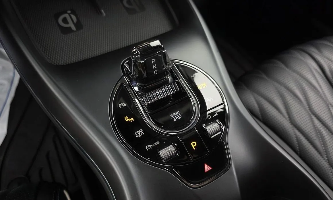 BYD Seal — фото 4