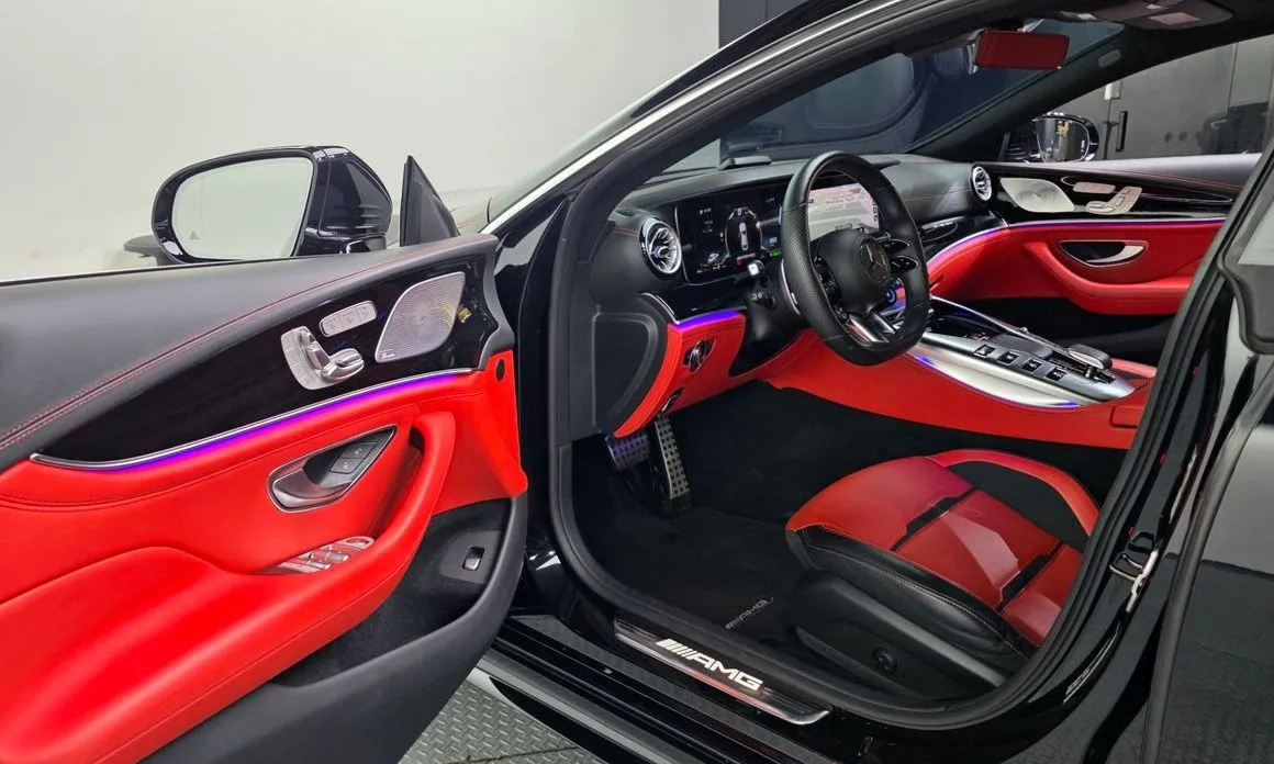 Mercedes-Benz AMG GT — фото 10