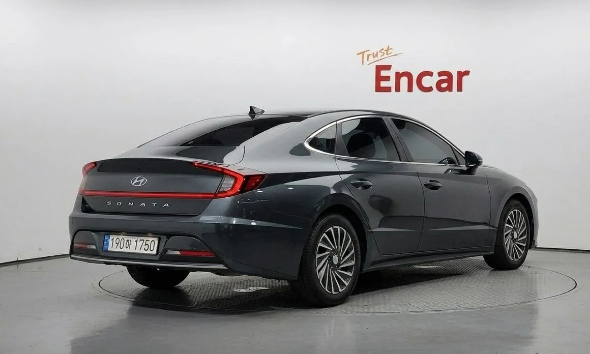Hyundai Sonata — фото 4