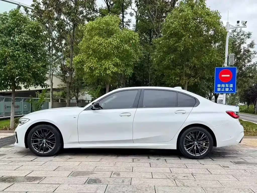 BMW 3 Series — фото 10