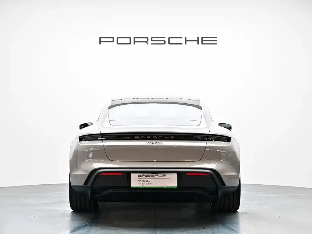 Porsche Taycan — фото 3