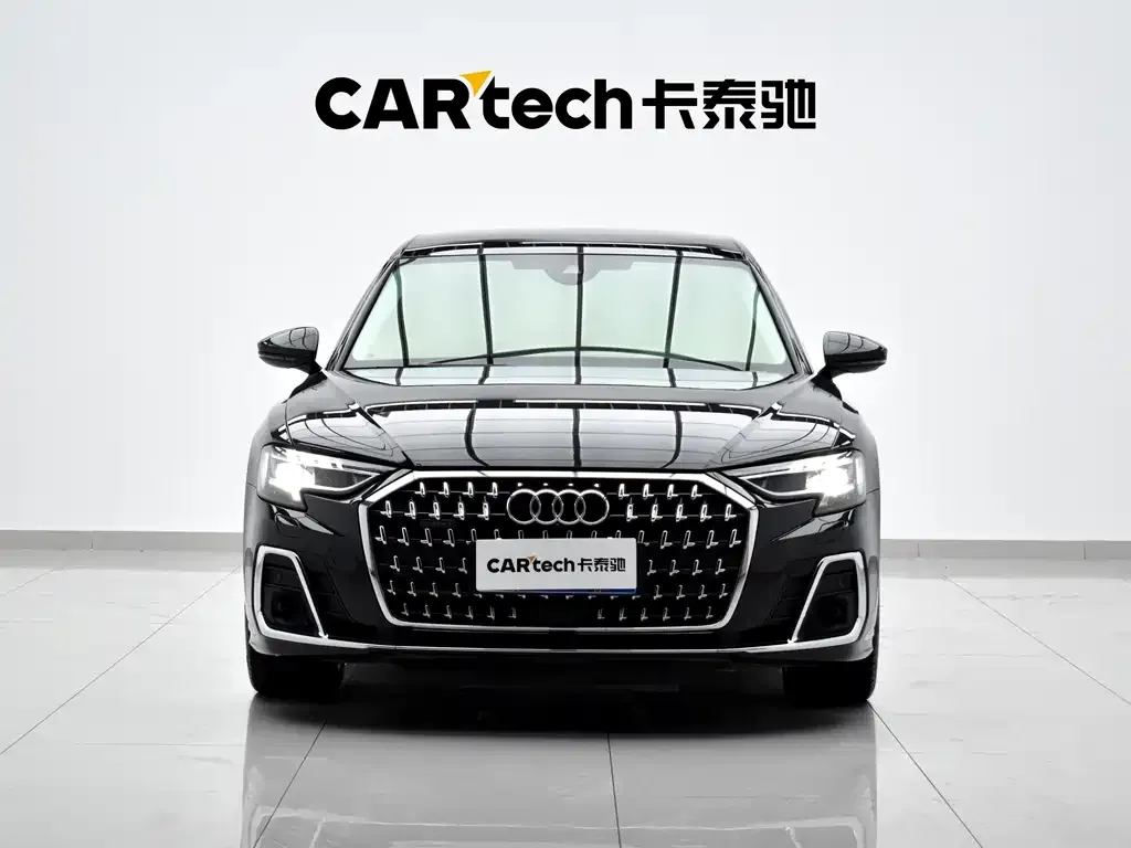 Audi A8 — фото 3