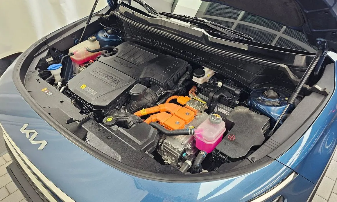 Kia Niro — фото 10
