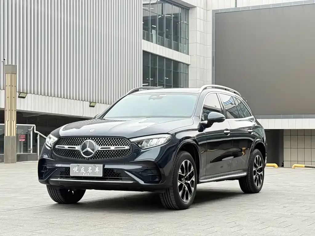 Mercedes-Benz GLC — фото 1