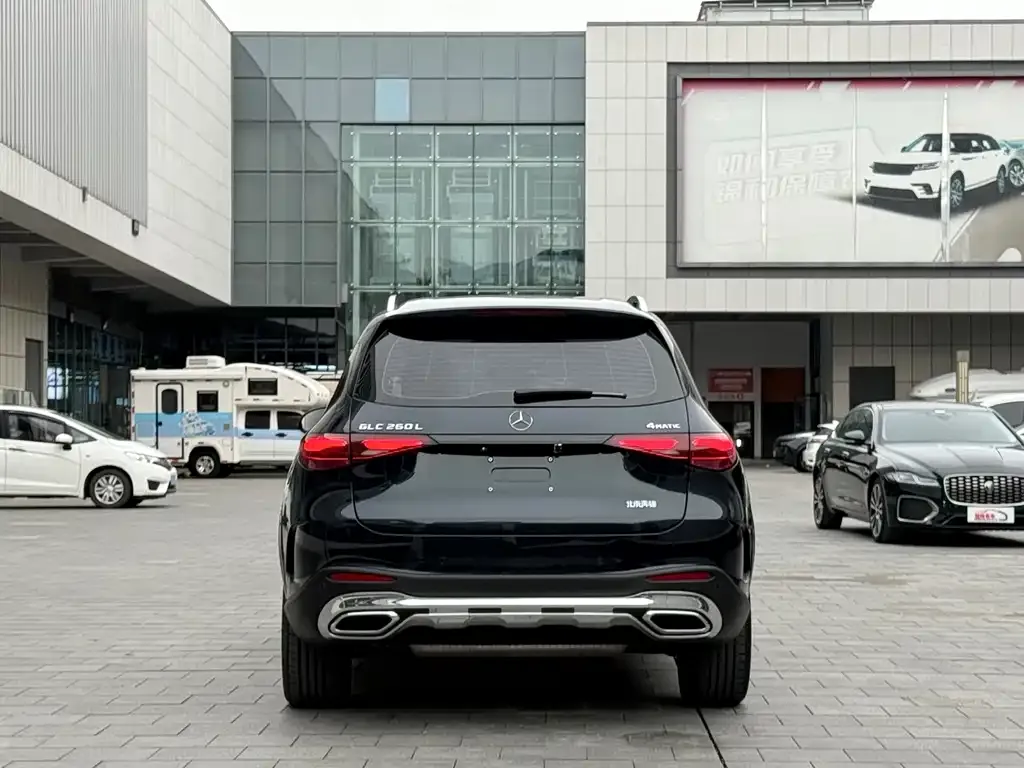 Mercedes-Benz GLC — фото 7