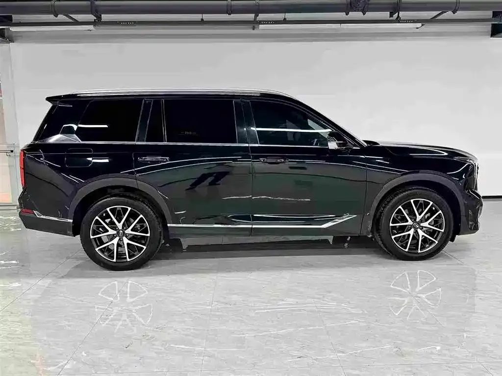 GAC Motor Trumpchi GS8 — фото 7