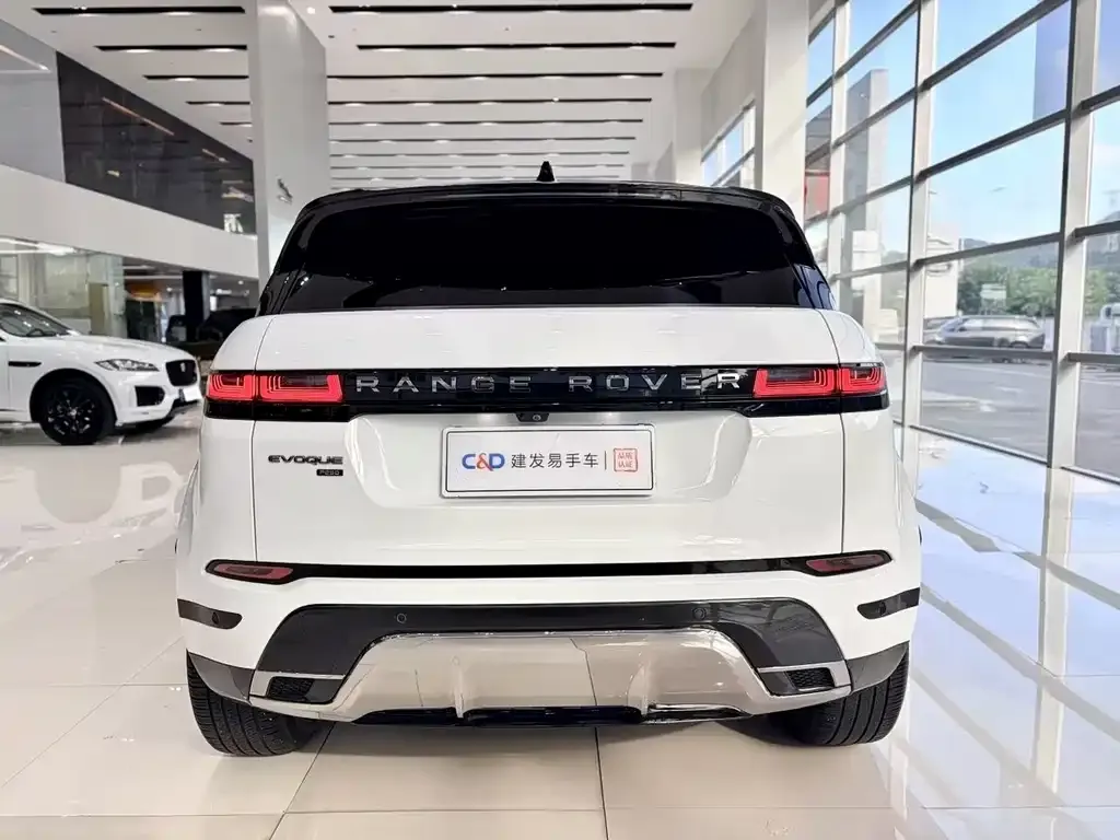 Land Rover Evoque — фото 9