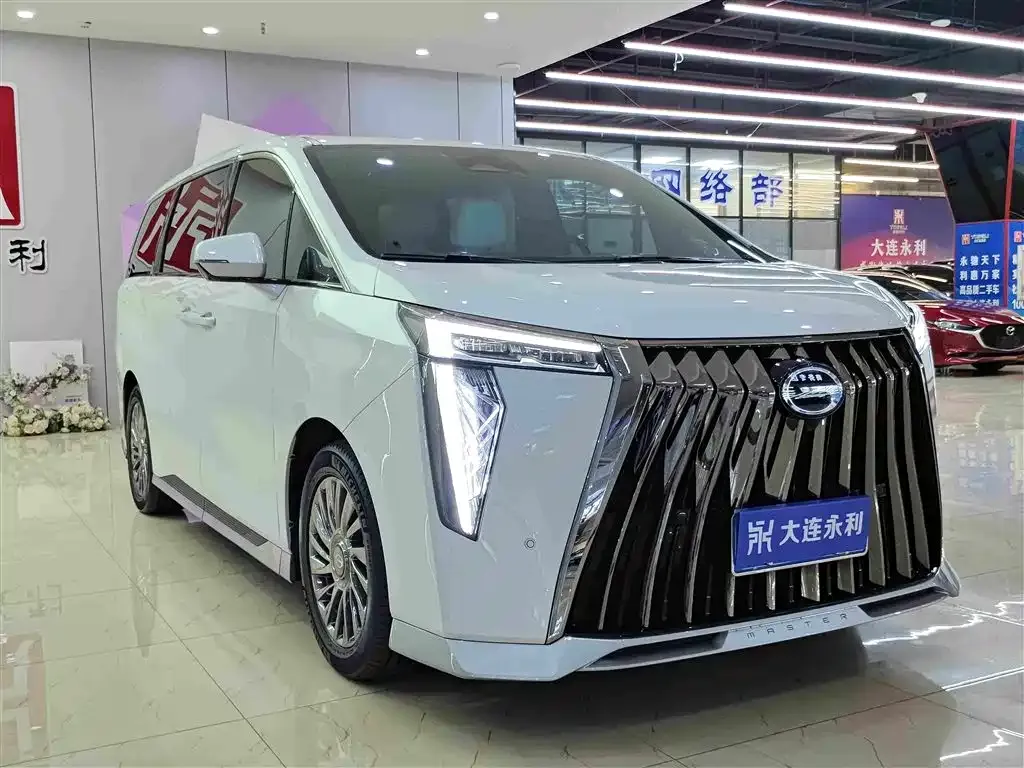 GAC Motor Trumpchi M8 — фото 9